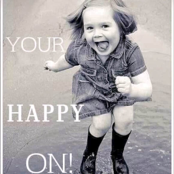 Meet your Posher, Suzie - Picture 2 of 2